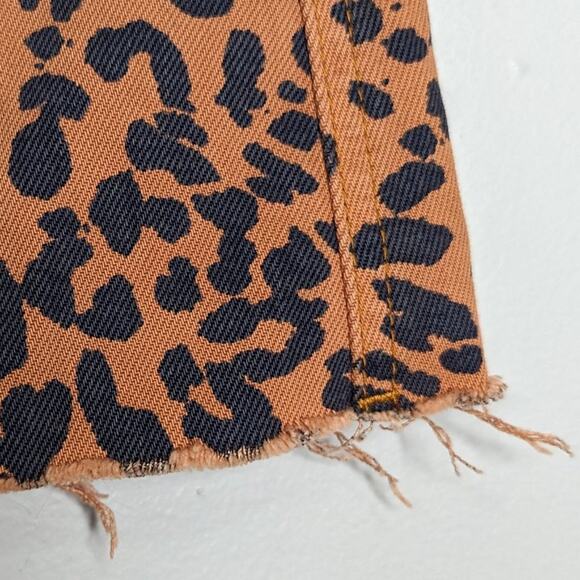 Free People Zip It Up Animal Print Denim Mini Skirt Raw Hem Pockets Size 24 - Picture 7 of 8